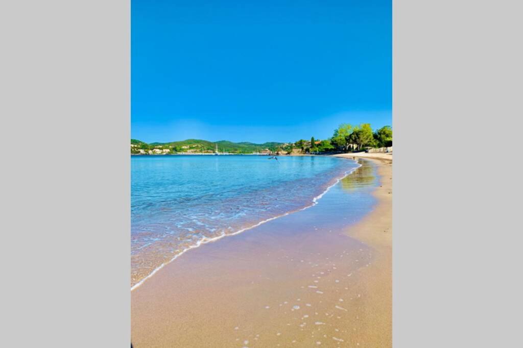 Superbe 4 Couchages Avec Terrasse - Clim - 50M De La Mer Saint-Raphaël Εξωτερικό φωτογραφία