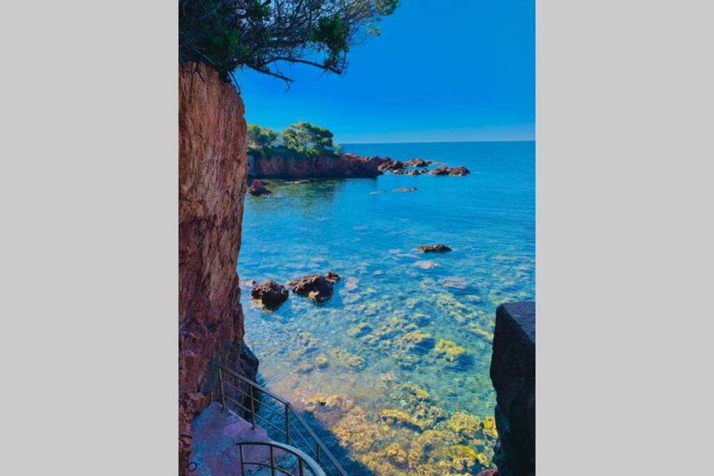 Superbe 4 Couchages Avec Terrasse - Clim - 50M De La Mer Saint-Raphaël Εξωτερικό φωτογραφία